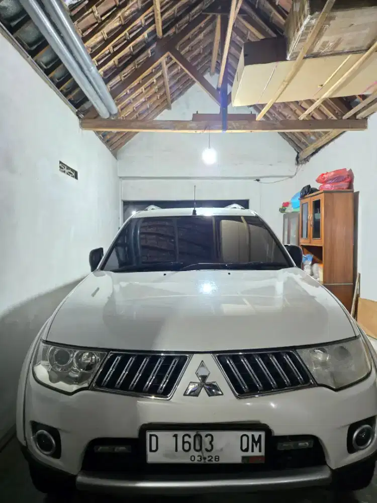 Pajero exceed 2012