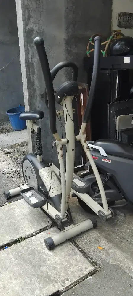 Dijual sepeda statis