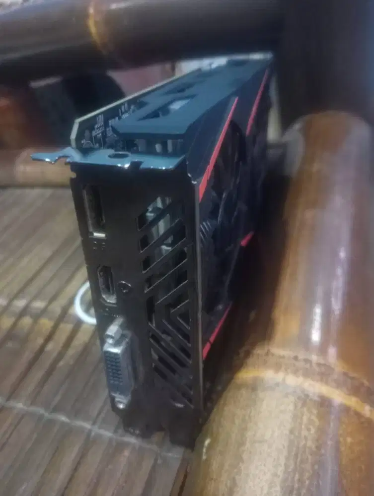 vga gigabyte rx560 4gb 128bit