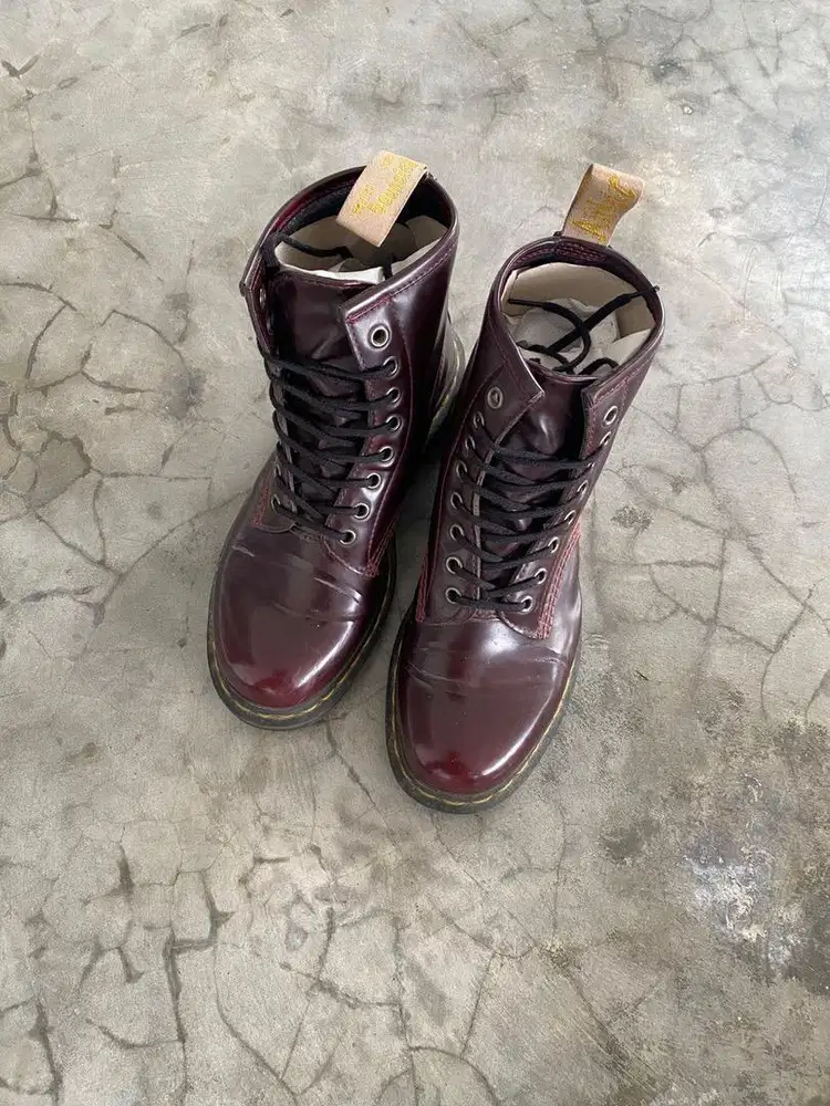 Dijual Sepatu dotcmart vegan 1460 cherry red