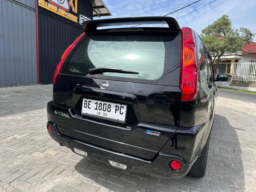 nissan xtrail glowing mulus