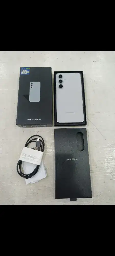 Samsung Galaxy S24 FE 8/256