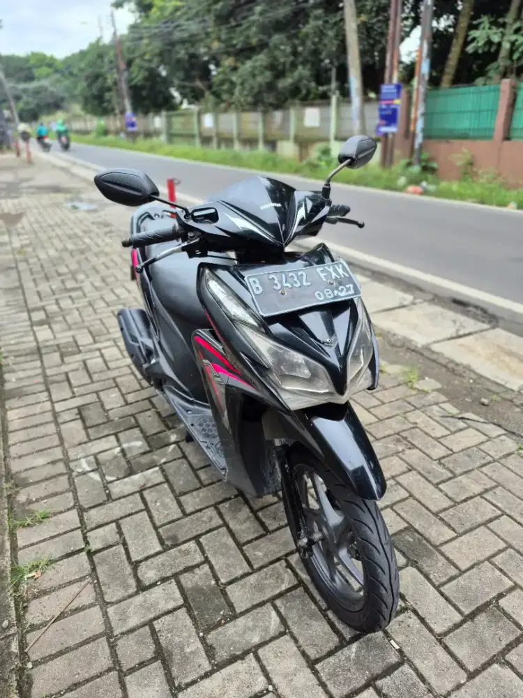 Dijual Honda Vario 125 tahun 2014 pajak hidup