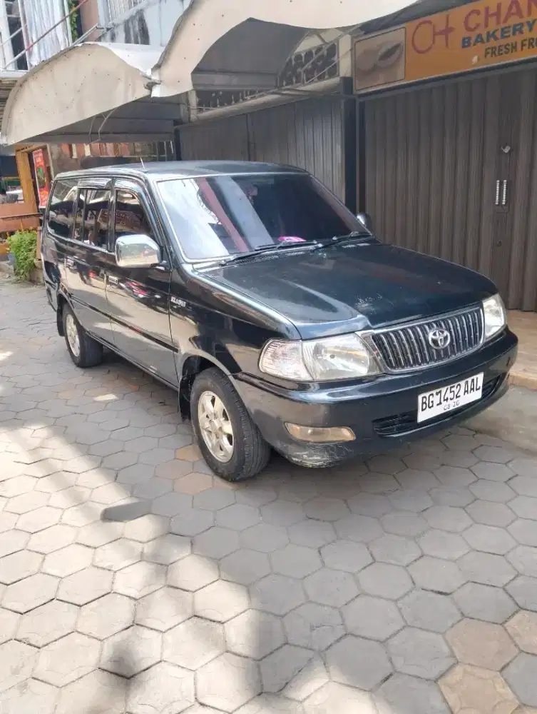 Kijang lgx disel th 2004