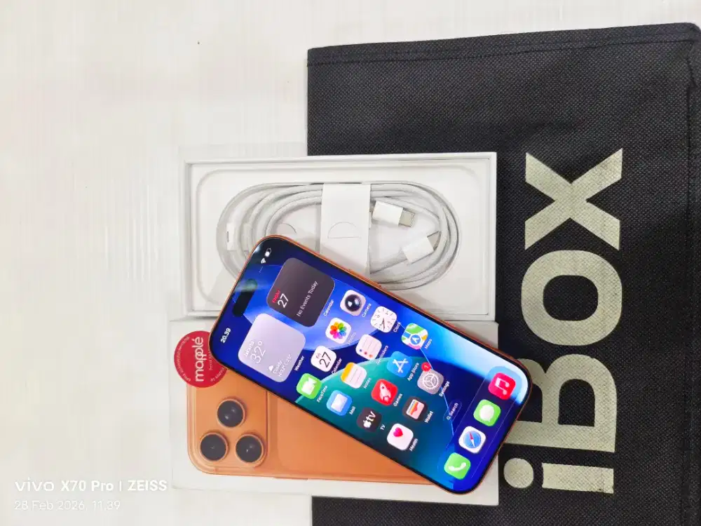 iphone 17 pro 512gb Garansi Resmi iBox on November 2026 mulus like new