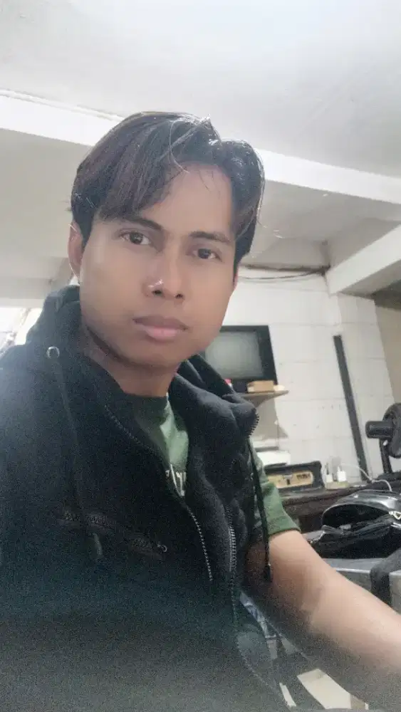 Sedang Cari pekerjaan