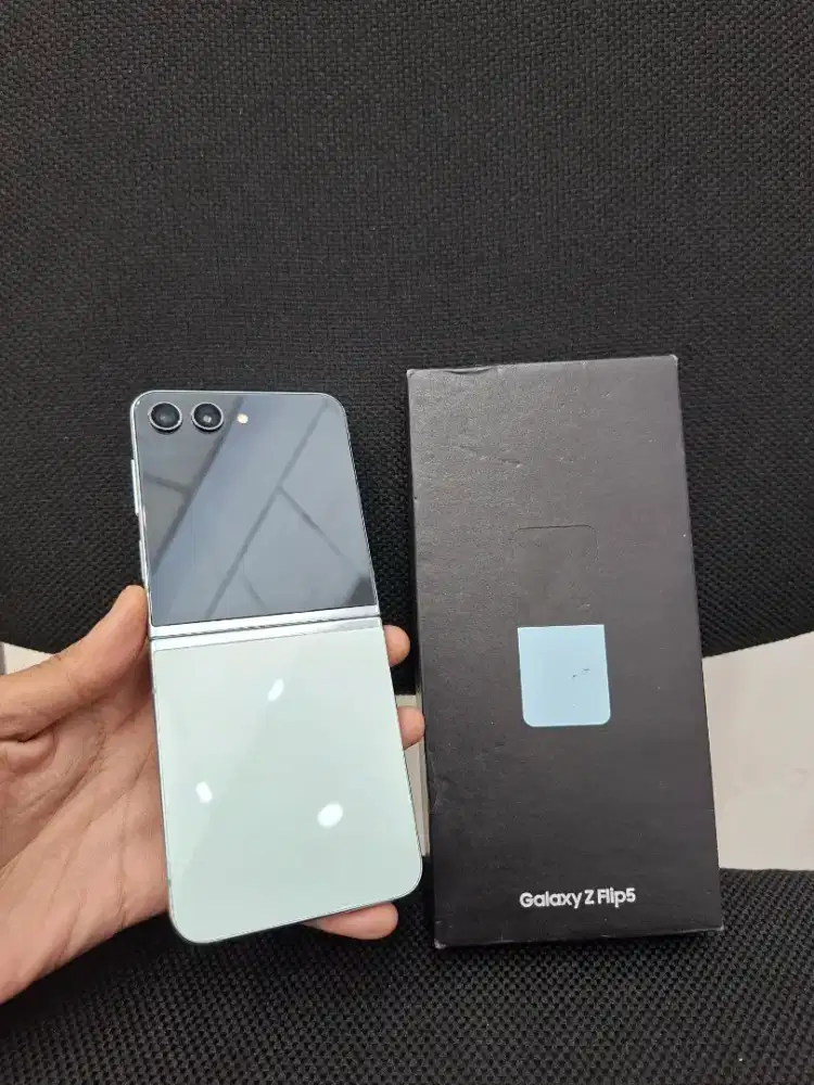 Samsung zflip 5 5g 8/256gb