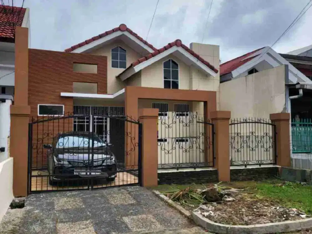 Dijual rumah di dalam perumahan permata harapan baru  Bekasi barat