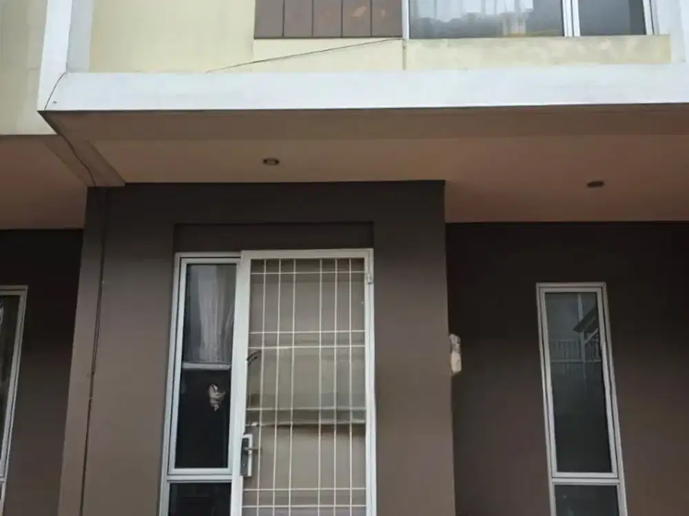 Rumah Semi Furnished Hadap Selatan - Malibu Village Gading Serpong, Tangerang