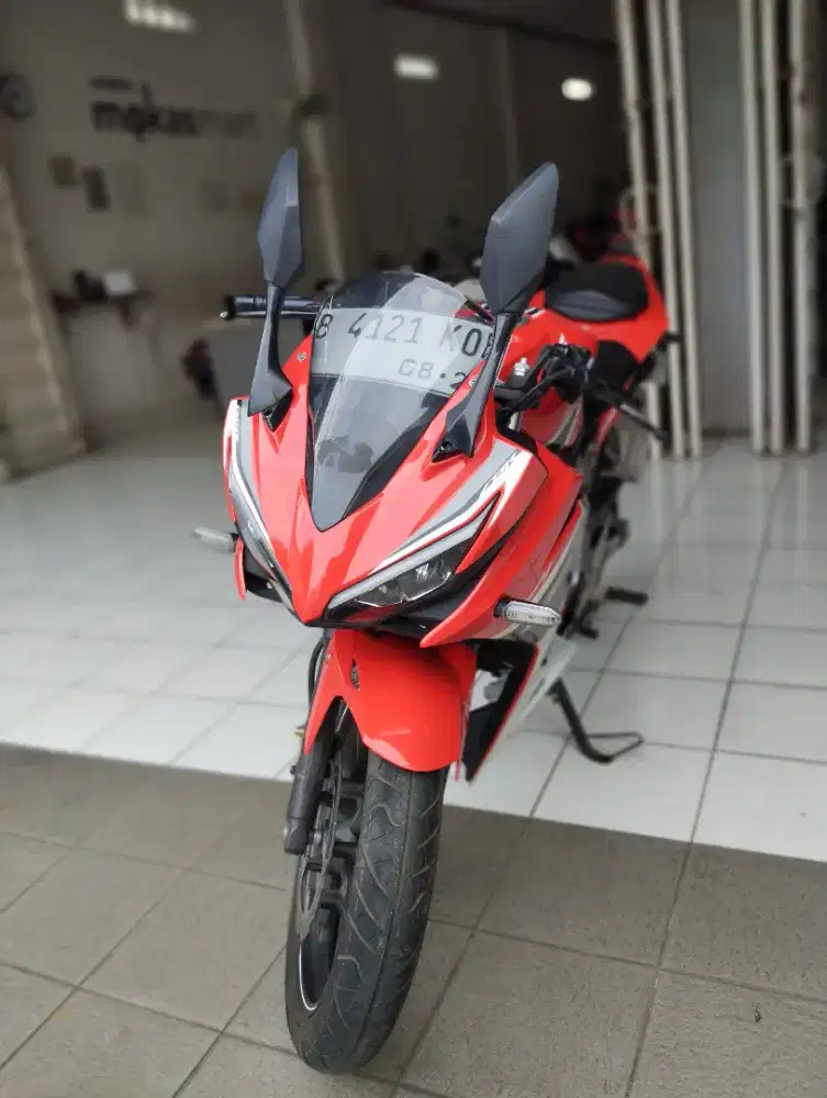 ISTIMEWA CBR 150 R th 2018 pjk on SS KOMPLIT KM 18k Cash Kredit TT