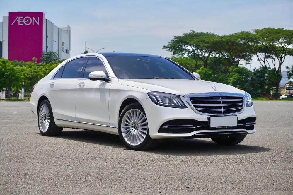 Mercedes Benz S450L
Exclusive V222 2018