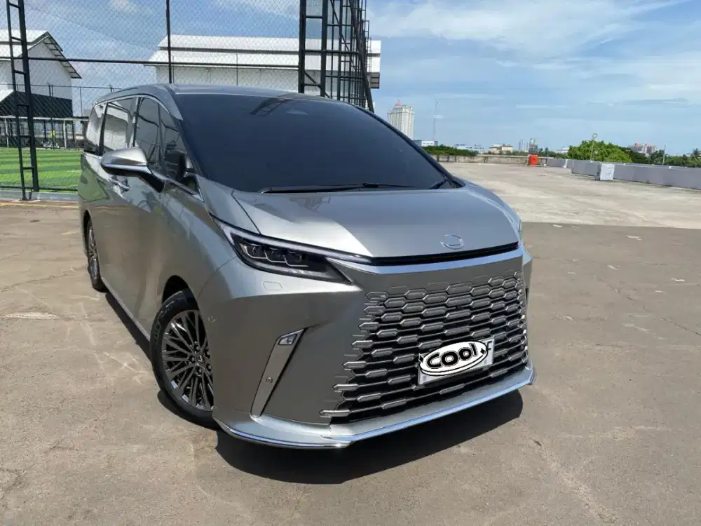 KM 5 rb | Lexus LM350h 2024 4 seat VIP ( LM 350h )