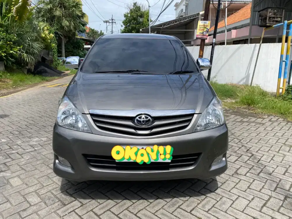 Kijang Innova G bensin manual 2011