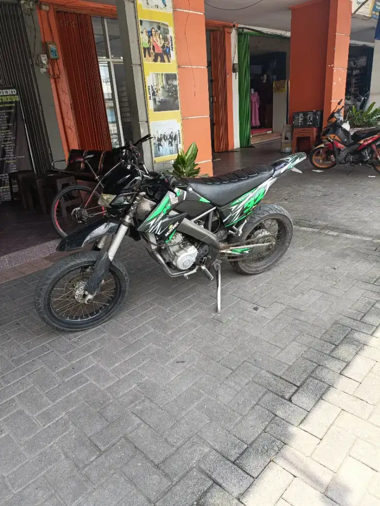 TRAIL SUPERMOTO YAMAHA