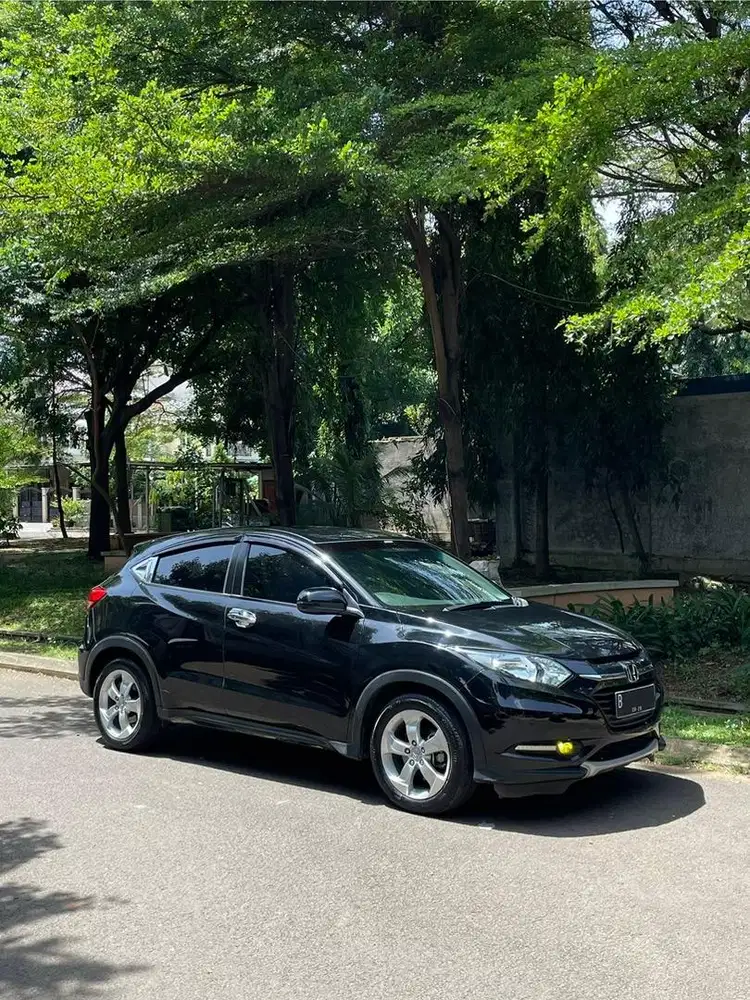 HONDA HRV E CVT 2016 LOW KM!