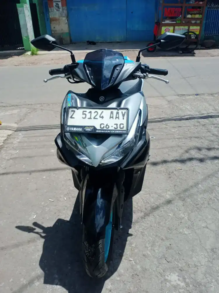 DIJUAL YAMAHA ALL NEW AEROX 155 CON THN 2025 WARNA PERAK PLAT Z
