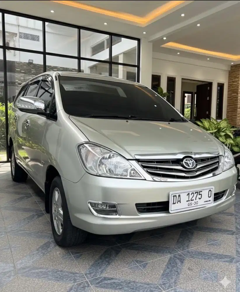 Kijang Innova G MT