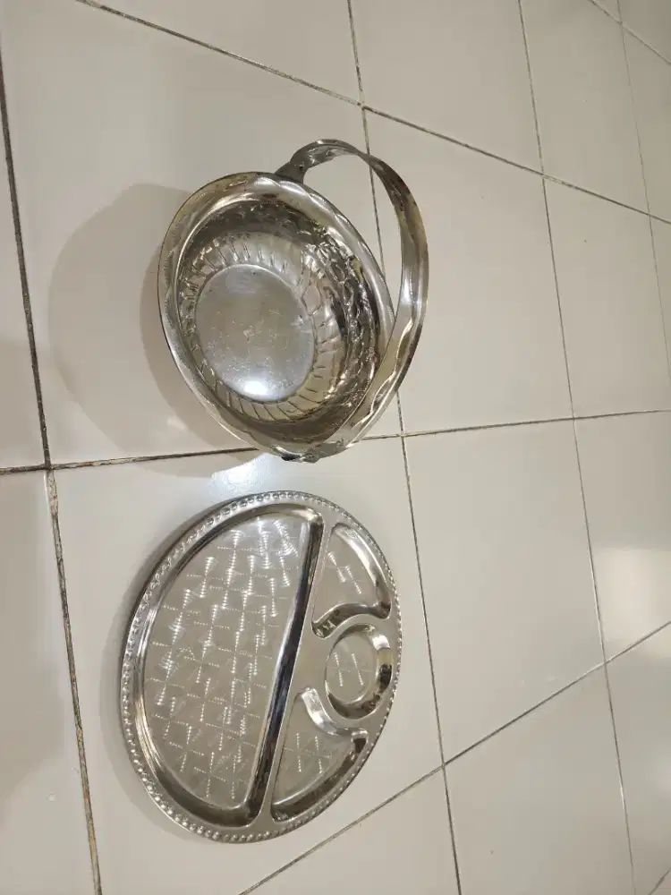 Set Wadah & Piring Stainless Steel(2Pcs). Bisa request satuan