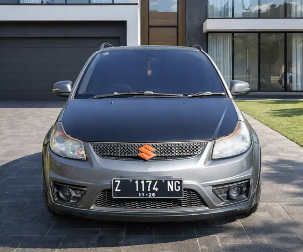 Jual Cepat: Suzuki SX4 X-Over 2011 – Tangguh di Kelasnya.