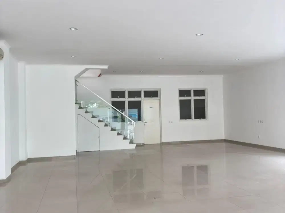 Ruko siap pakai,cocok usaha dan kantor di Graha Padma - 10758