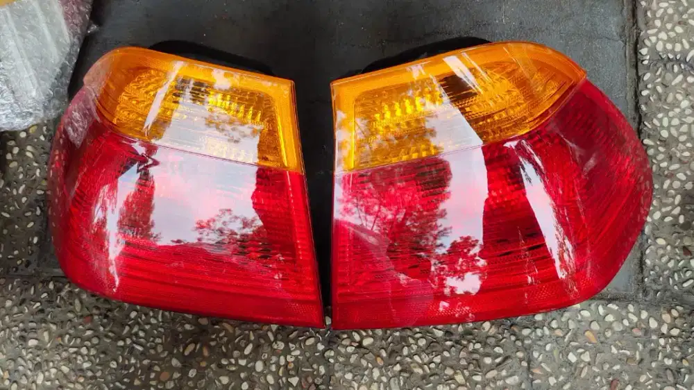 Stoplamp Belakang prefacelift Bmw E46
