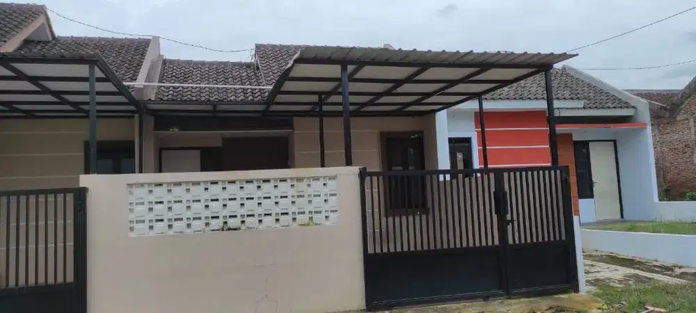 Dijual Rumah di Bawah Harga Pasar, SHM, Siap Huni, Strategis & Nyaman