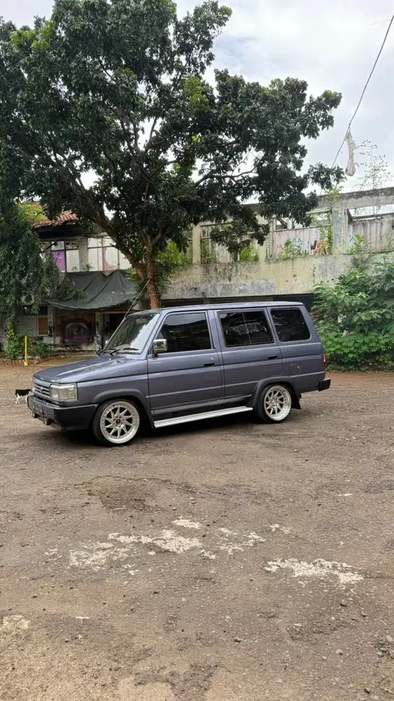 Toyota Kijang 1994 Bensin