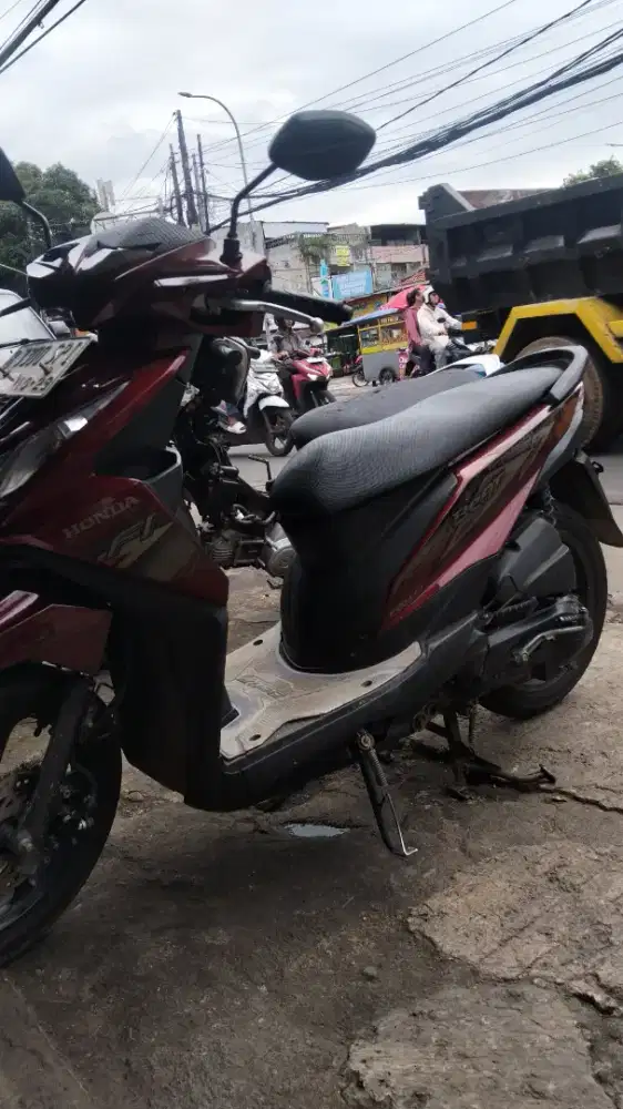 Jual Honda beat 2014 merah