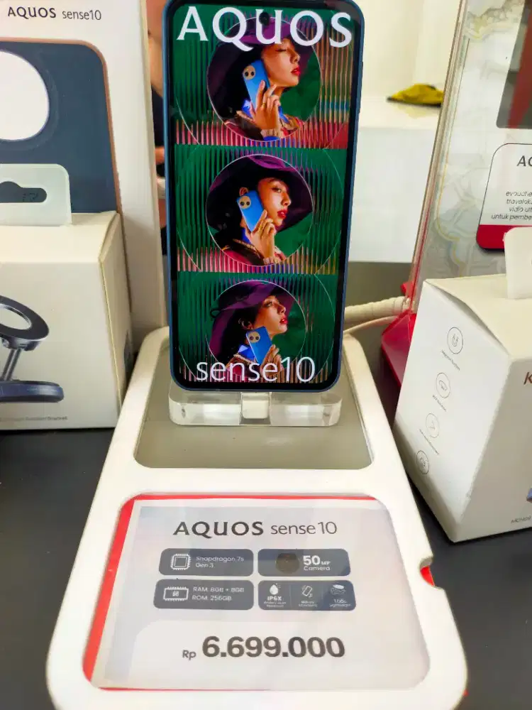 Sharp smartphone sense10