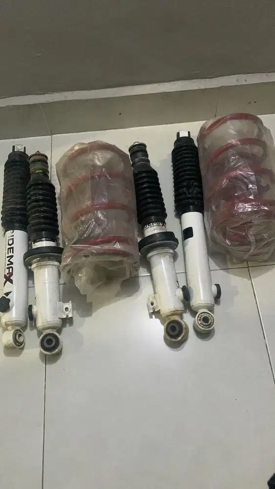 FOR SALE LOWERING KIT HSR PAJERO