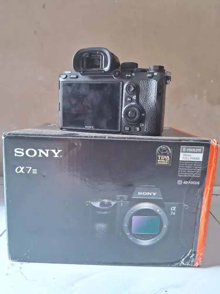 Jual sony a7iii + dus buk