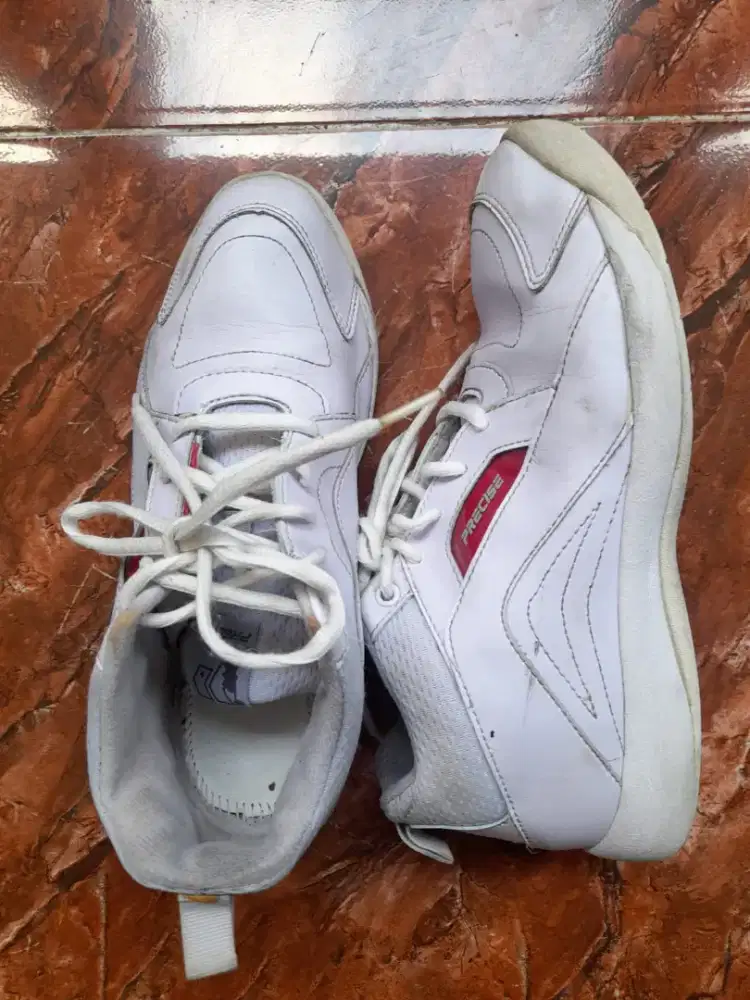 Di jual sepatu cheers