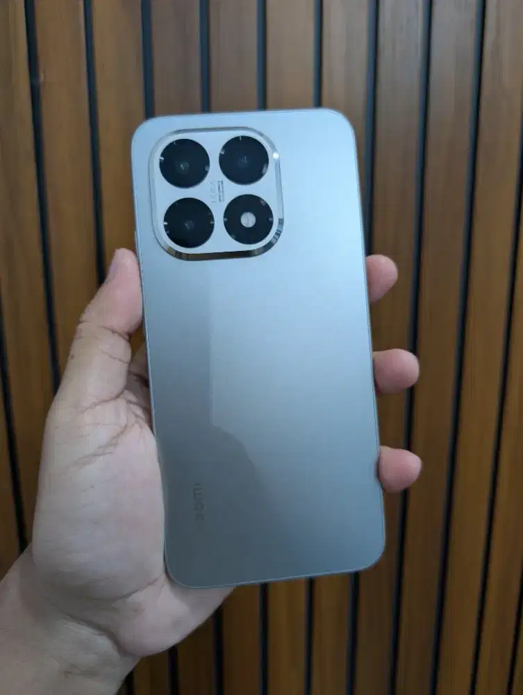 Xiaomi 15T (12/512) Fullset mlus Harga PAS