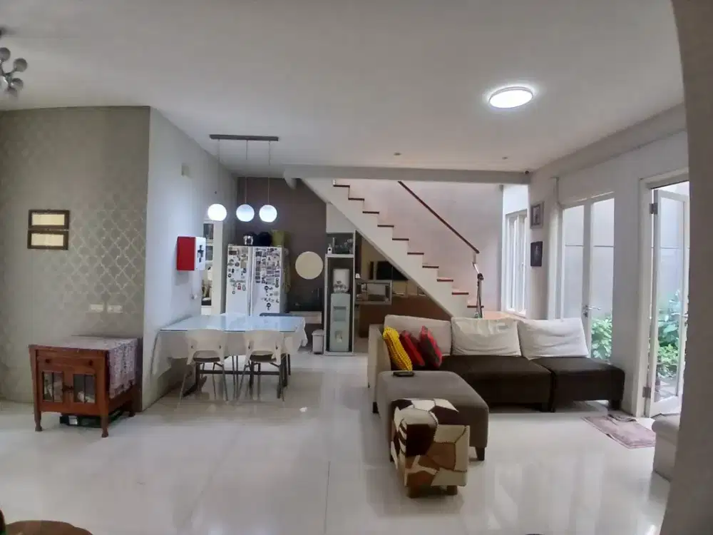 Rumah Wisma Mukti Klampis Semi Furnish Surabaya, Nego