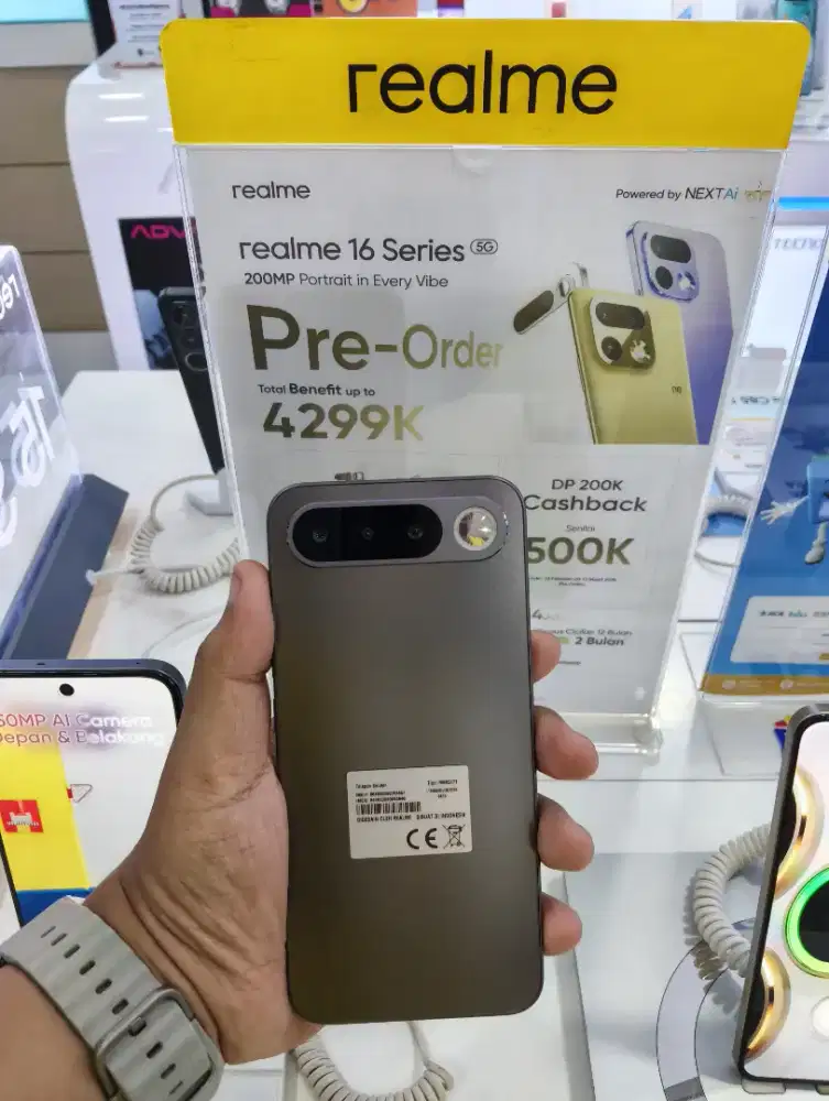 Open Pre-order Realme 16 Series