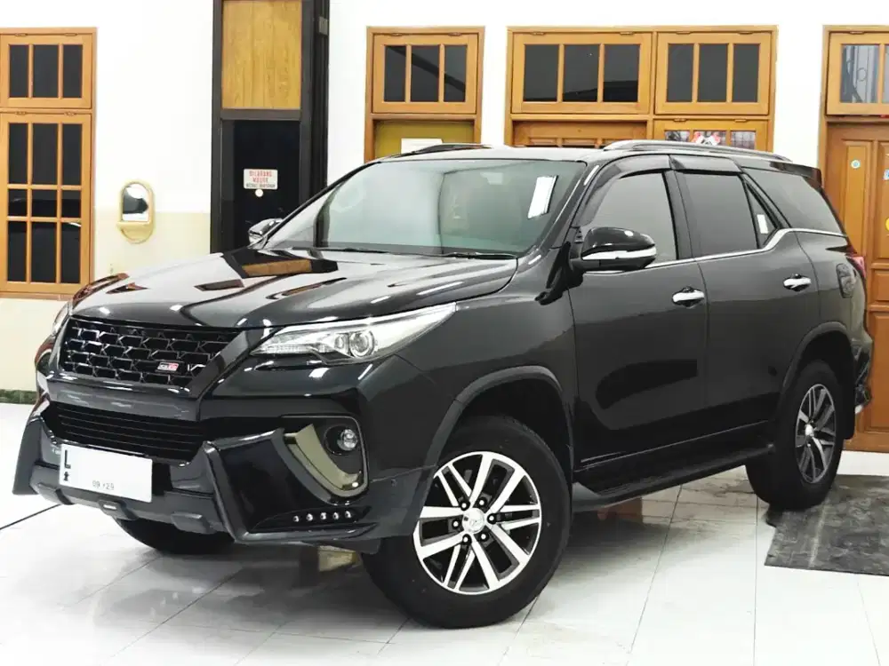 Km80rb Fortuner VRZ 2016 Diesel Automatic 2.4 AT Euro2 Solar 2GD 2017