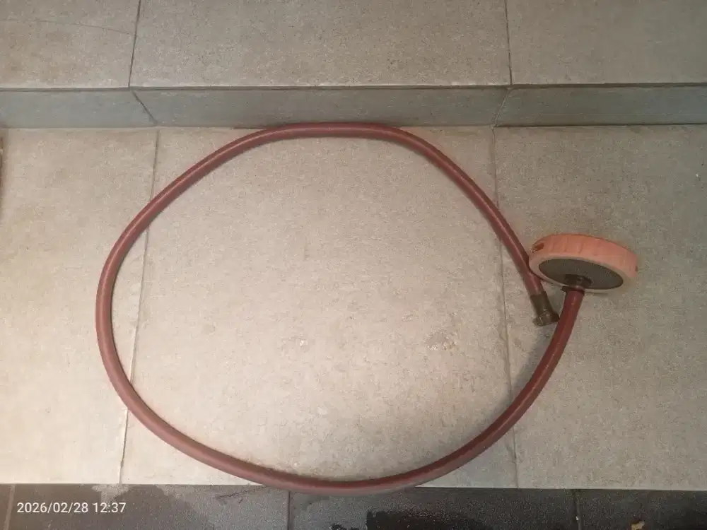 Selang Ac merah saringan
