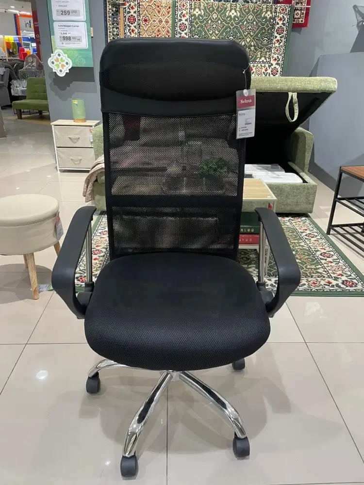 Kursi Kantor Sandaran Tinggi