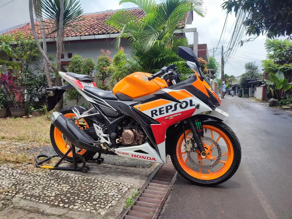 HONDA CBR FACELIFT REPSOL TAHUN 2017 PAJAK HIDUP