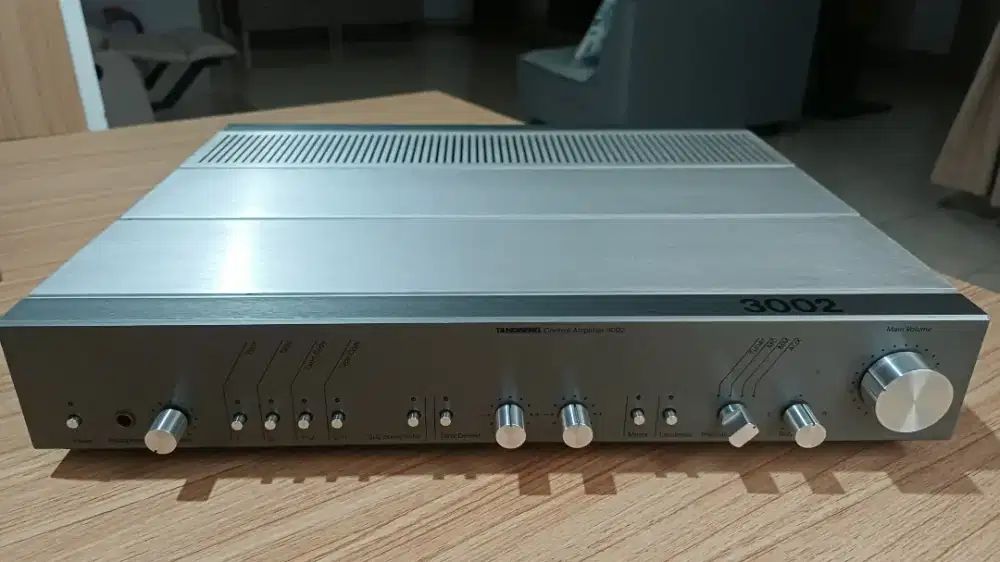 Power Tanbergh 3003 + preamp Tanbergh 3002