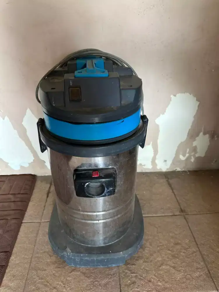 Mesin vacum cleaner /seken