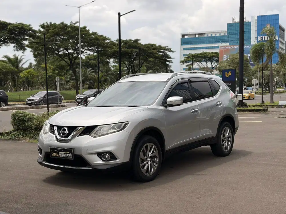 JUALCEPAT! Nissan X-Trail 2.5 AT 2015 MOBIL BAGUS SIAP PAKAI