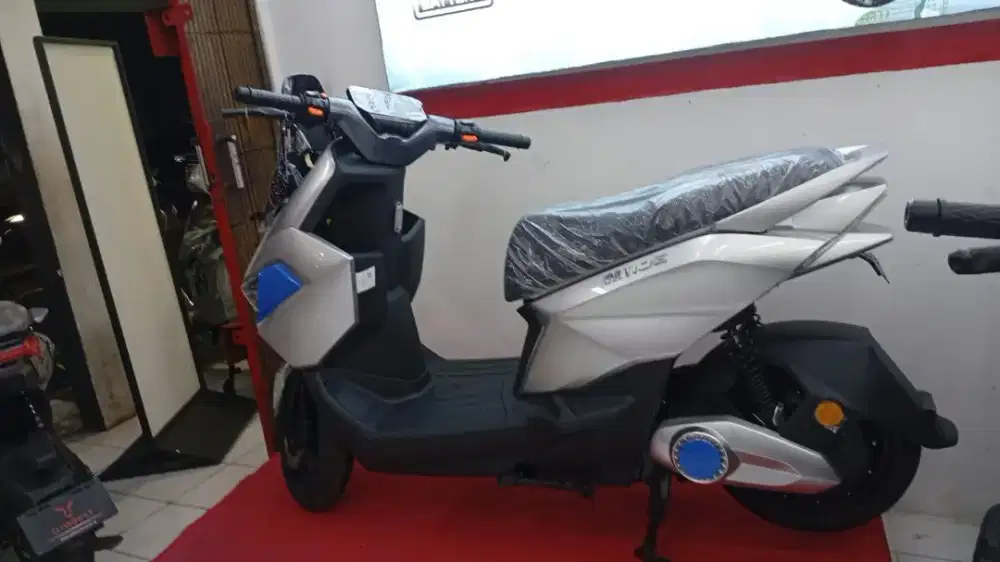 Sepeda dan motor listrik