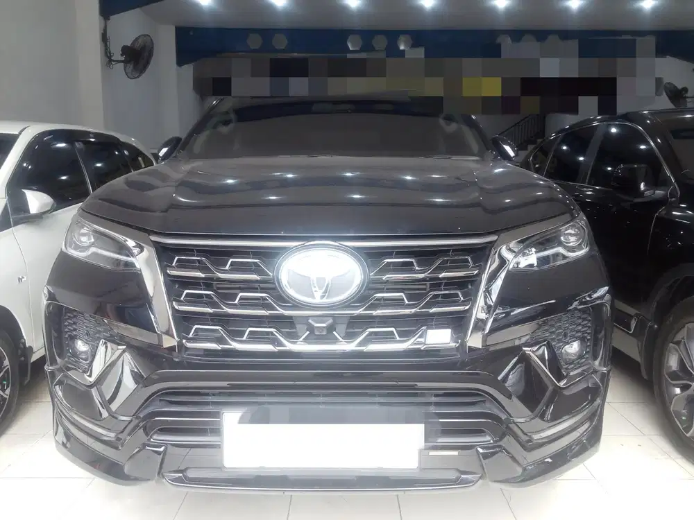 Toyota Fortuner 2023 Diesel