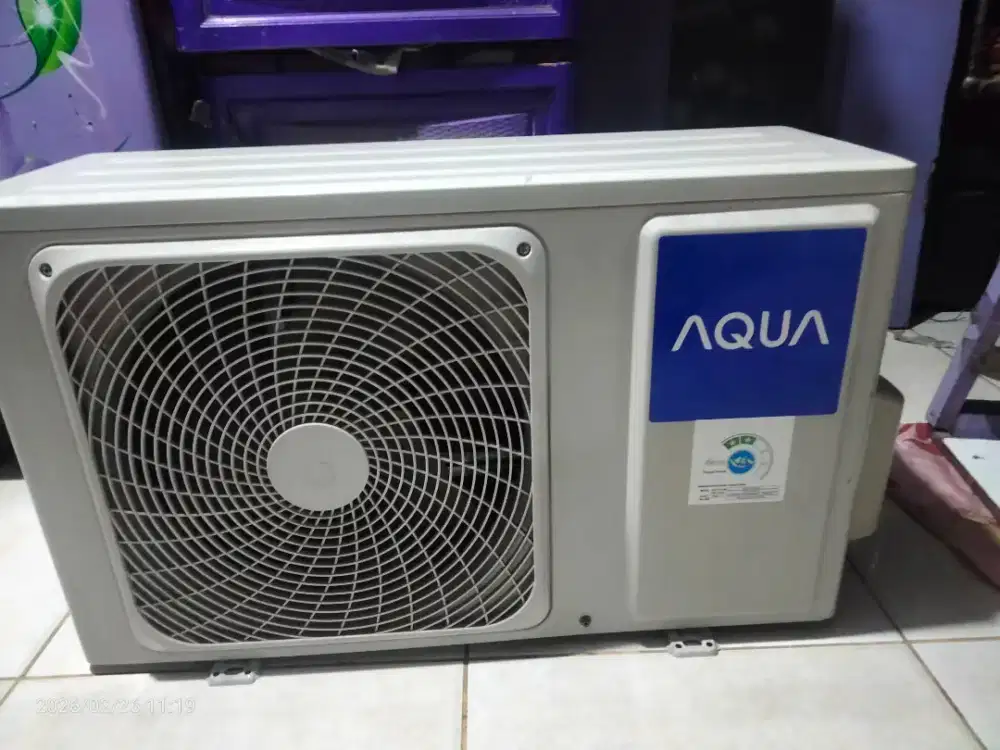 Di jual AC merk aqua
