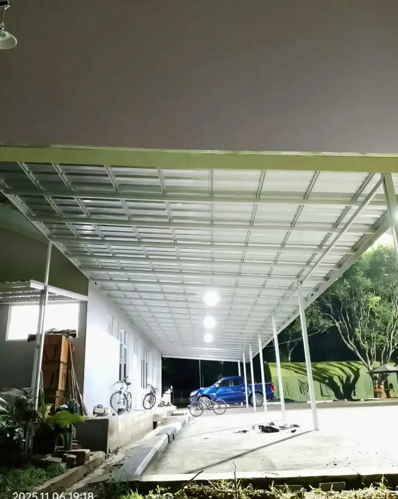 Pasang baja ringan atap spandek