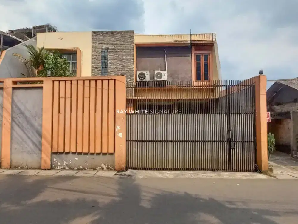 Rumah di Jalan Utama bisa untuk bisnis di Jl Setia 1, Jatiwaringin