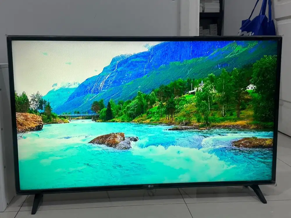 Tv Led LG 43LM5500PTA seken