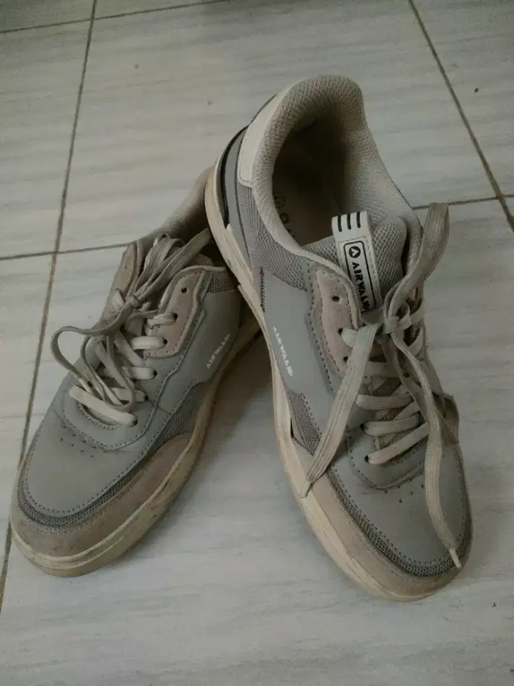 SEPATU AIRWALK SIZE 41 ORI