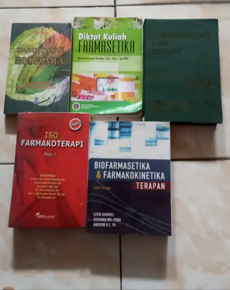 Buku pelajaran komik bacaan